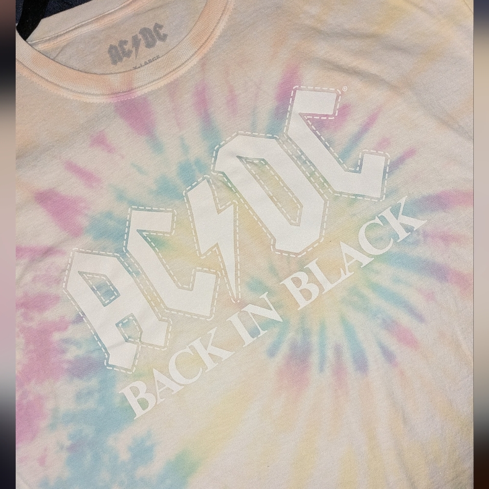 AC/DC Ladies Cropped Tie-Dye T-Shirt. NEW w tags